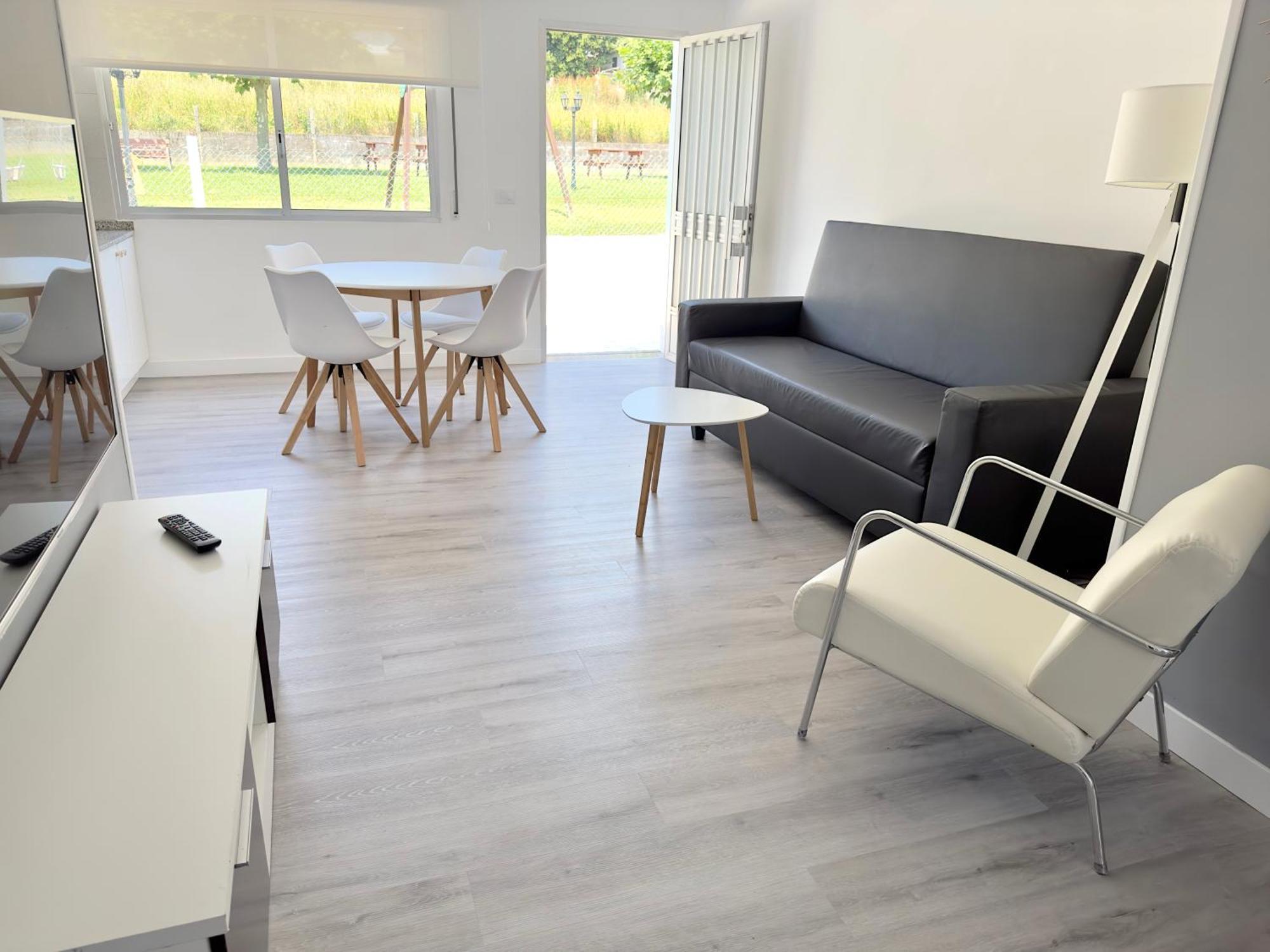 Apartamentos Naturmar Раксо Екстериор снимка